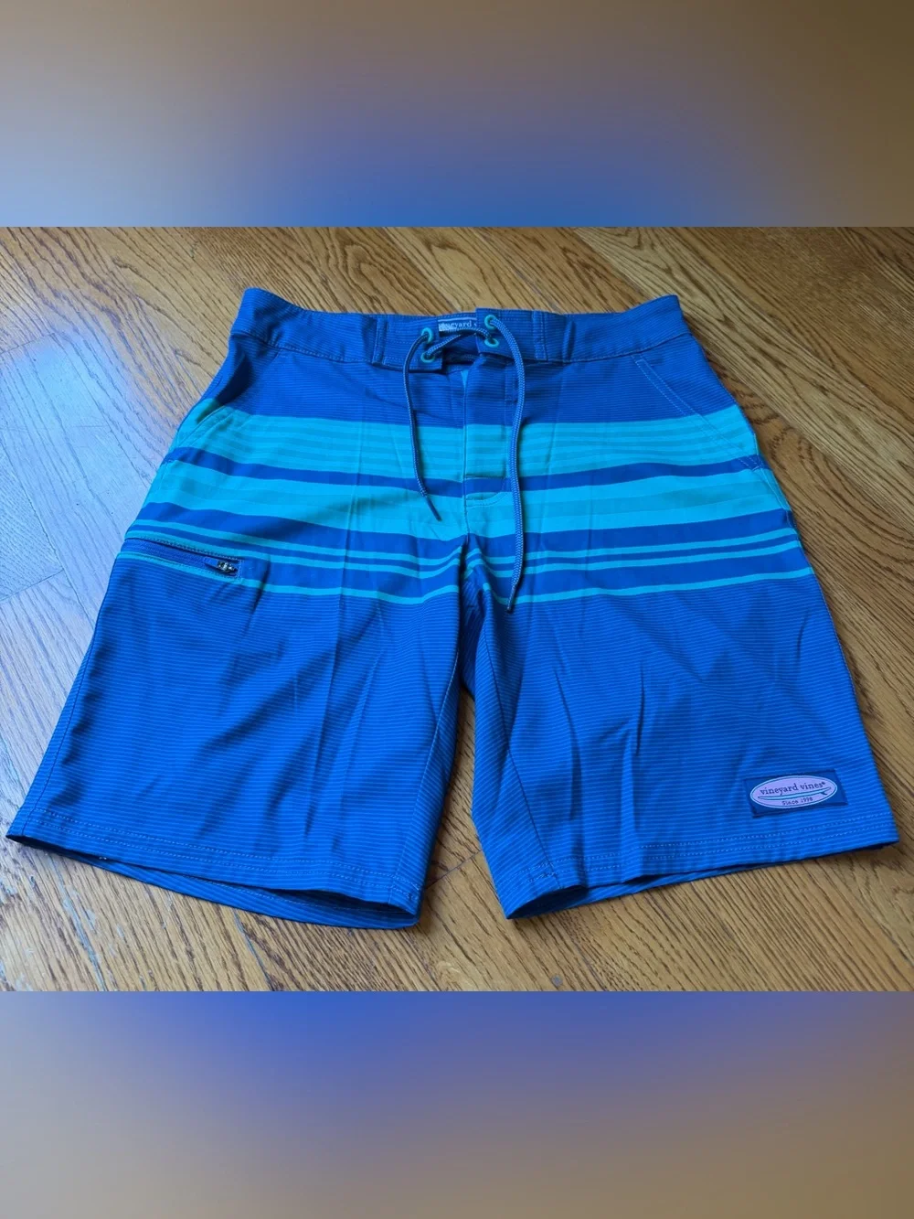 Vineyard Vines Performance Board Shorts Striped Blue Teal Men’s 28